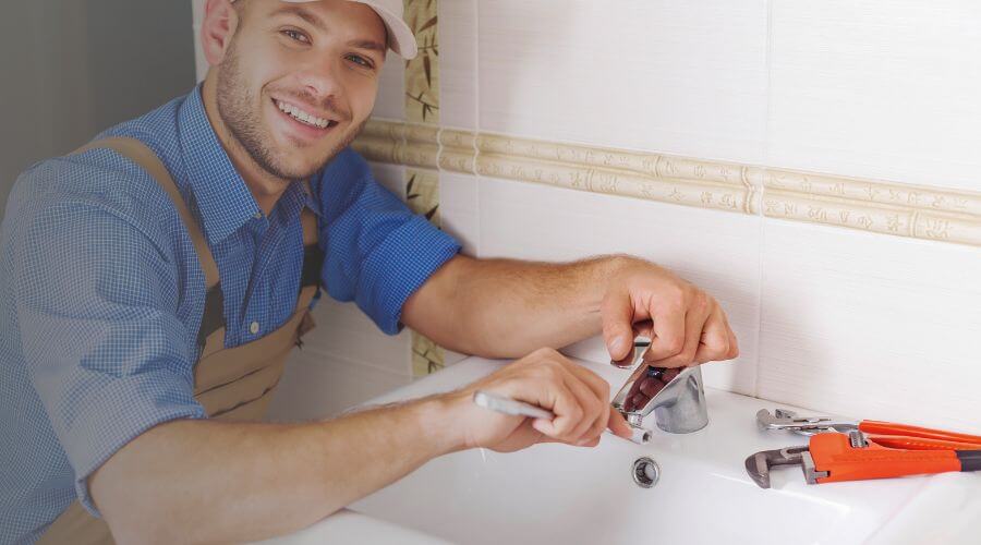 Handle or spout repair in Alvo, NE